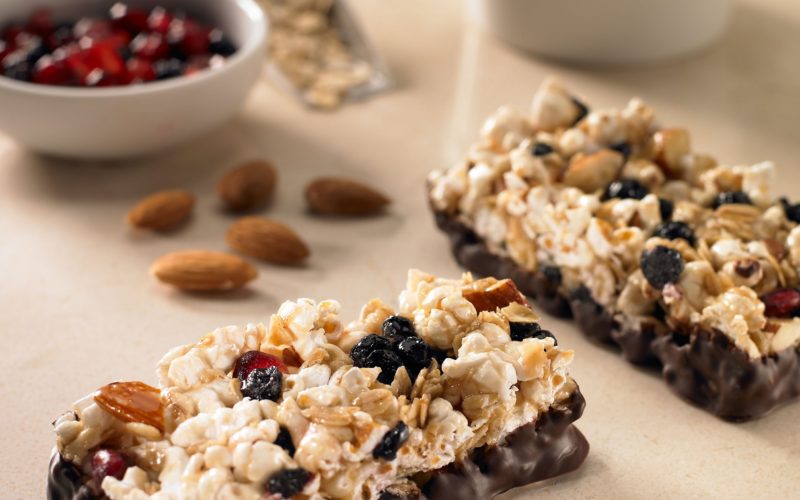 Recipe Image: blueberry-pomegranate-power-bars