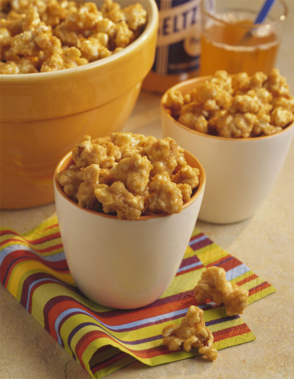 Easy Microwave Caramel Corn