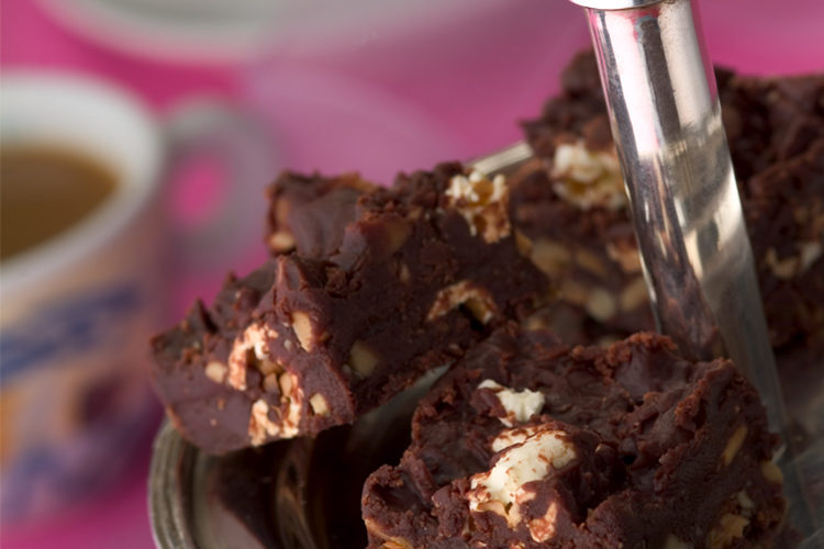 Recipe Image: nutty popcorn fudge bars