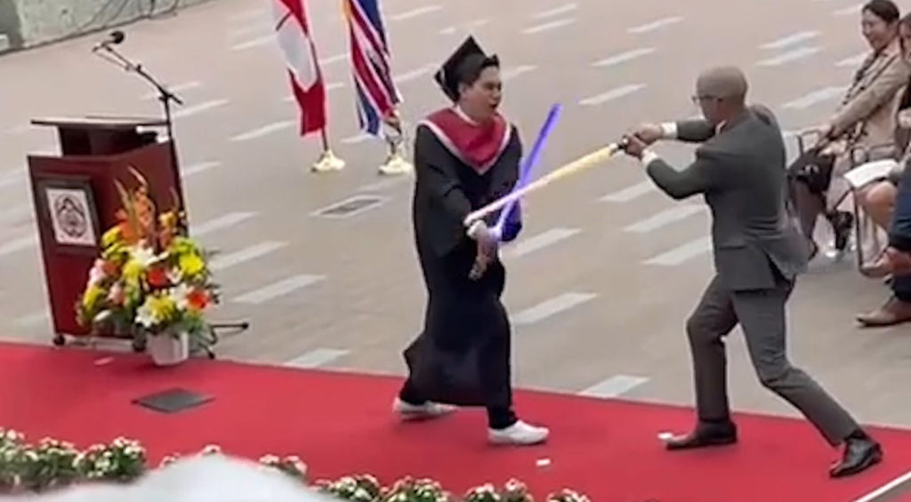 Teen Gets Jedi Treatment At Graduation