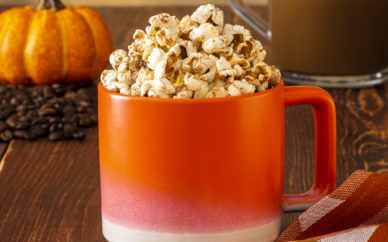 JOLLY TIME® Popcorn recipe: Pumpkin Spice Latte Popcorn