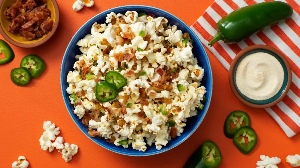 Bacon Jalapeño Popcorn Recipe🌶️- JOLLY TIME®
