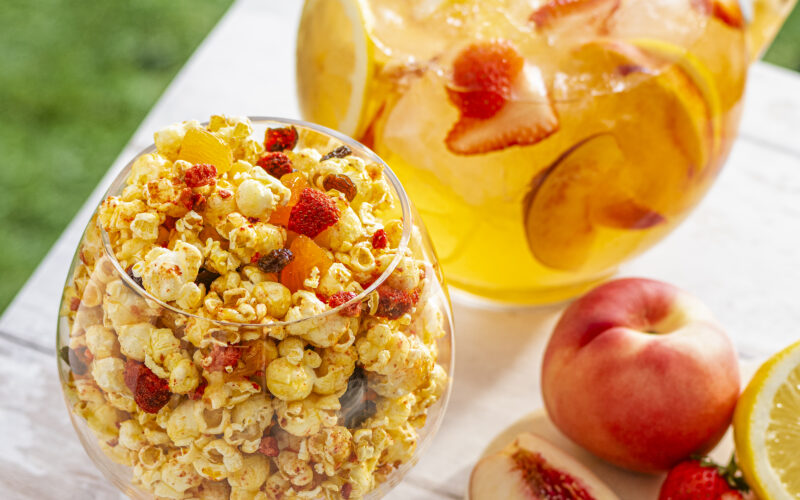 Recipe Image: Peach Sangria Popcorn